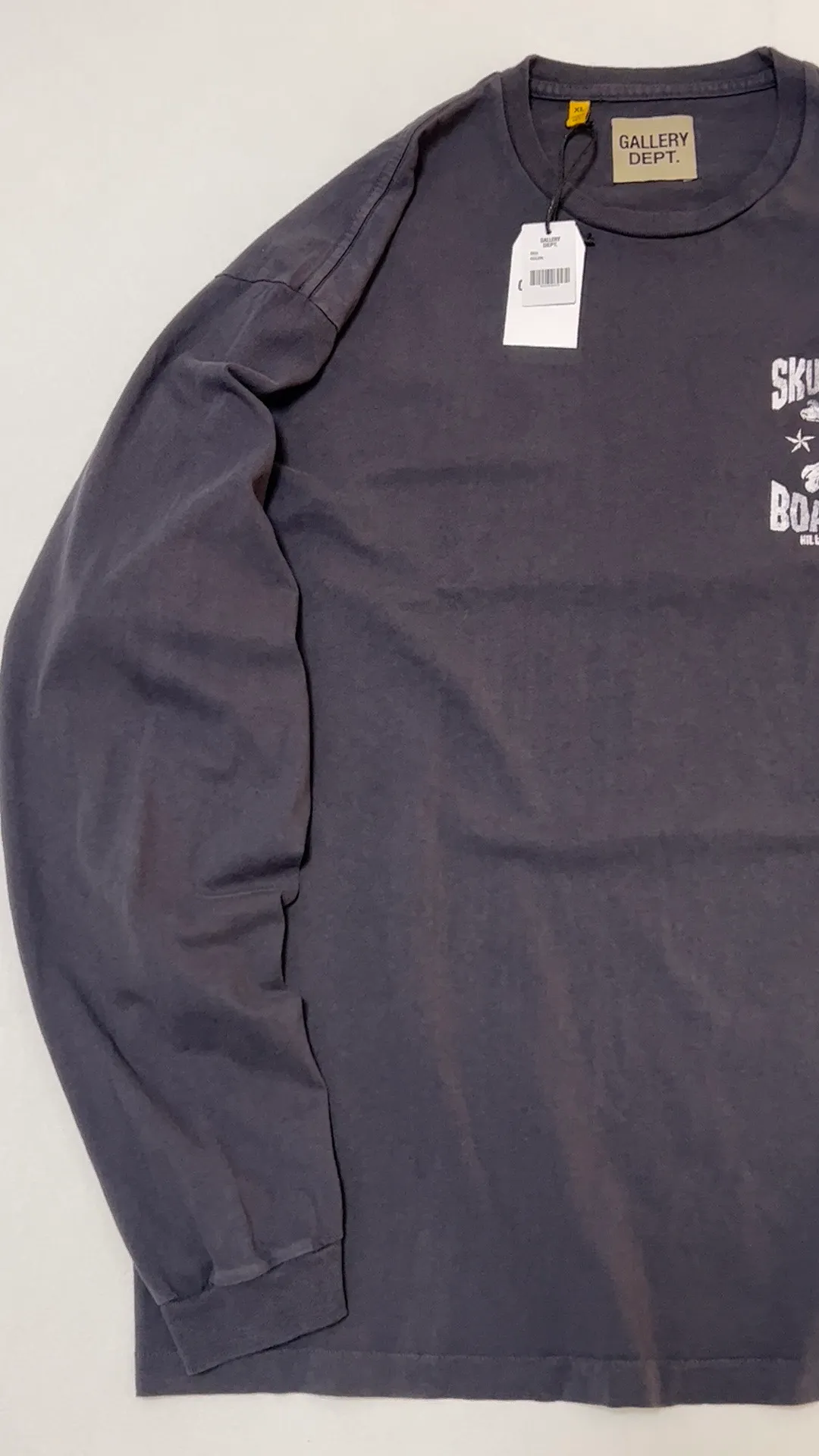 GALLERY DEPT. SKULL CREEK L/S TEE/BLK Glitter skull surf long sleeves, washed black S-XL, genuine development, correct version, garment dyed, washed and distressed, printing has a full sense of distress